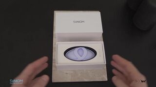 ASIAN GIRL TASTES ECHO 2 FROM SVAKOM - ZIAxBITE