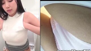 JAPAN PISS TV - Busty Japanese babe plays with pussy during pee session