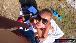Asia's girlfriend and Euro lover enjoy hot beach sex