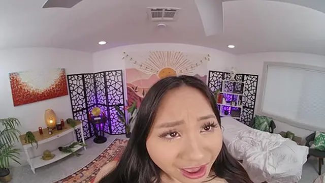 Phoebe Kalib Turns Massage Into Hot VR Sex