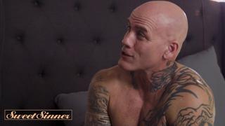 Sweet Sinner - Scarlett Alexis Gets Her Pussy✌ Rammed Hard by Derrick Pierce